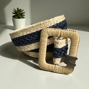 Style & Co. woven raffia belt in a navy blue and beige stripe XL NWT